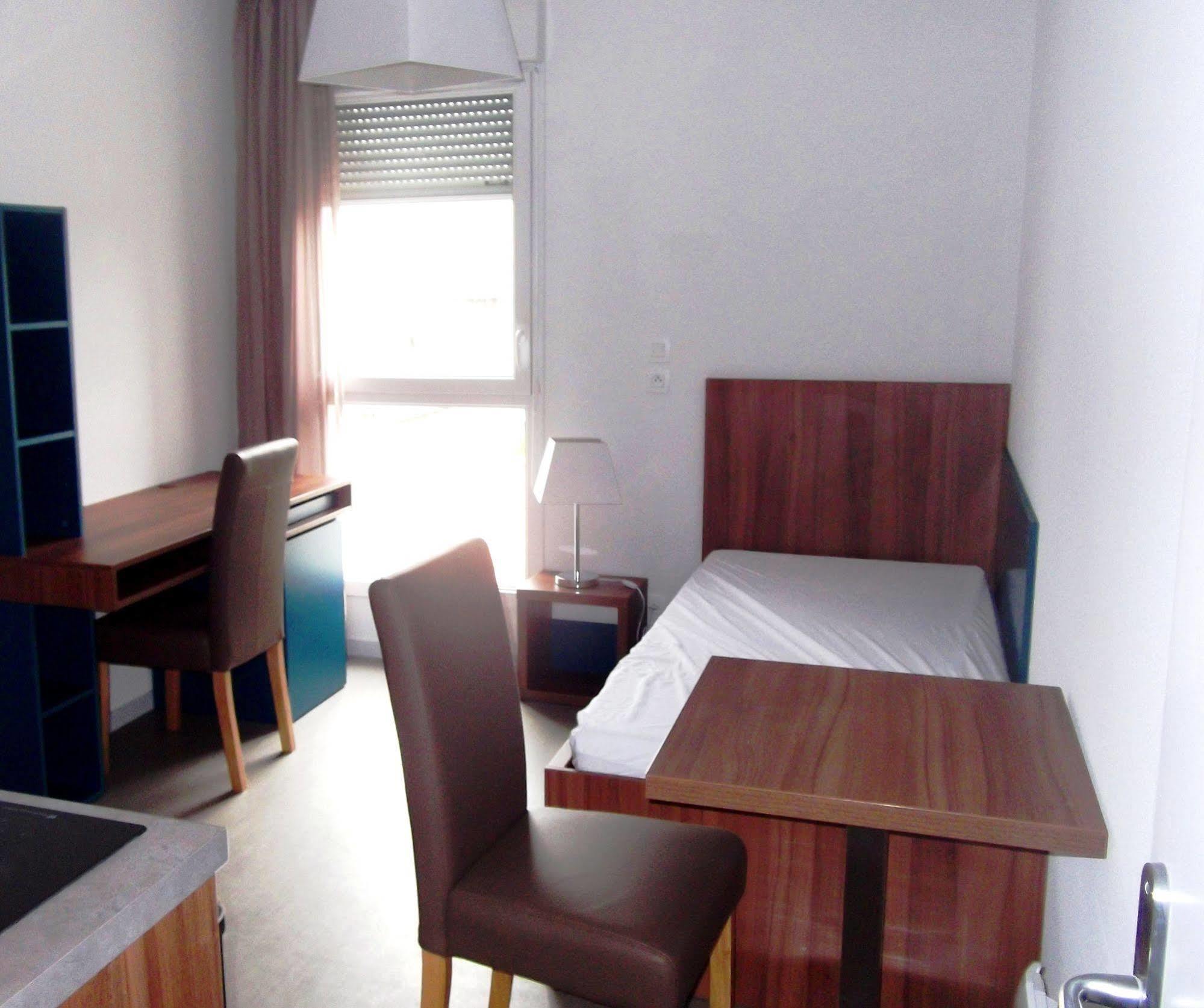 Appart'Hotel Odalys City - Orleans Centre מראה חיצוני תמונה
